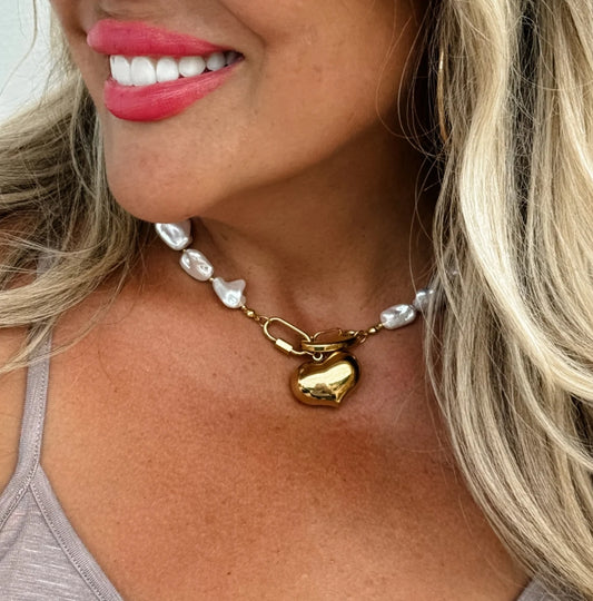 Love By The Shore Pearl Necklace