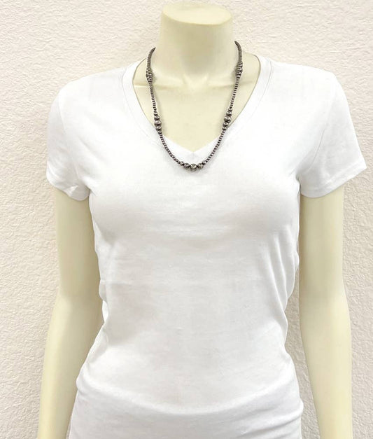 22022 Handmade Polish Navajo Bead Necklace