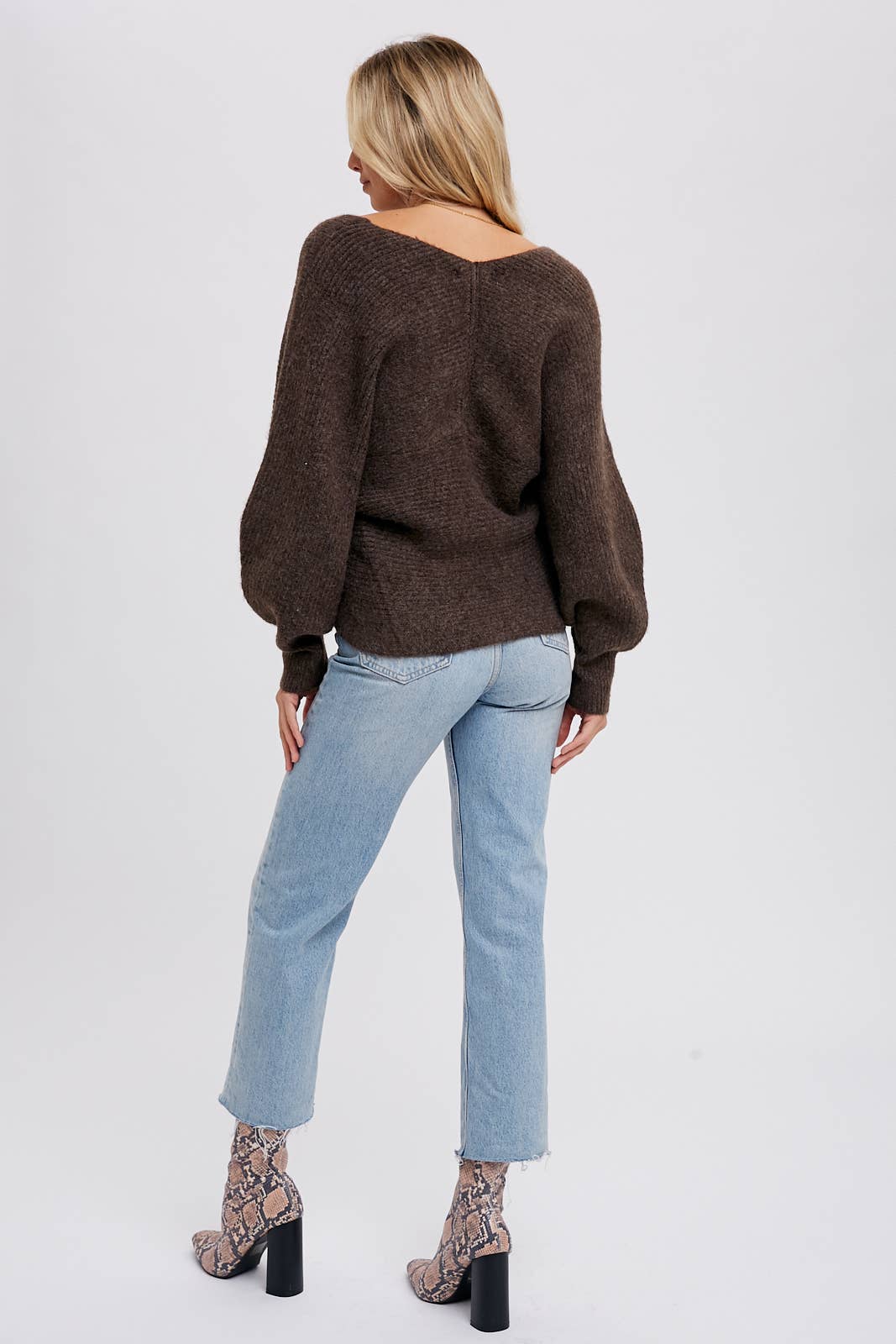Jill Crossover Sweater