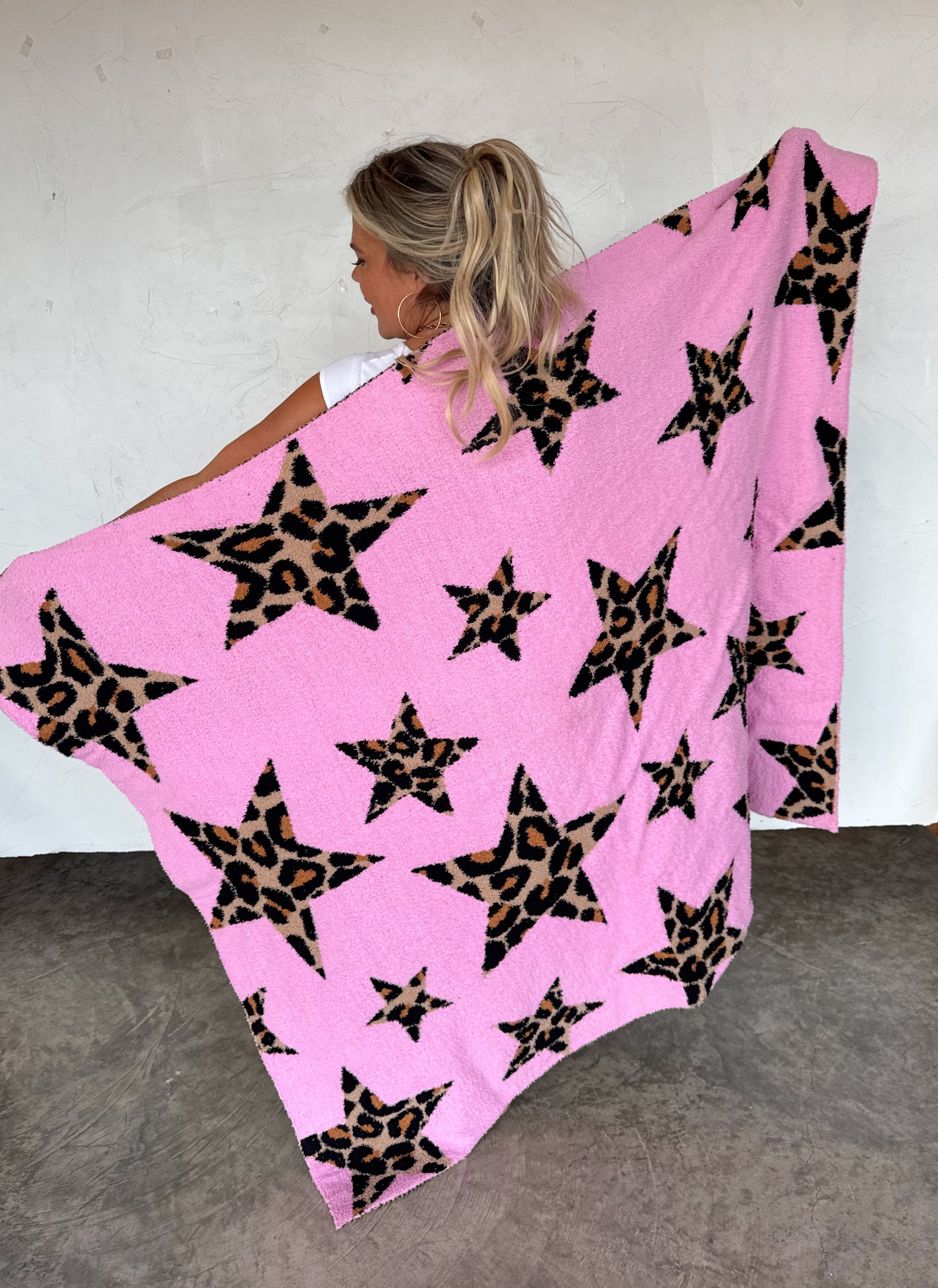 Pink Stary Cheetah Cloud Blanket