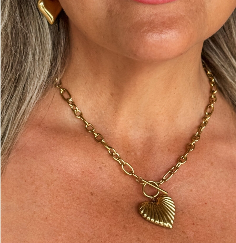 Shell Heart Necklace