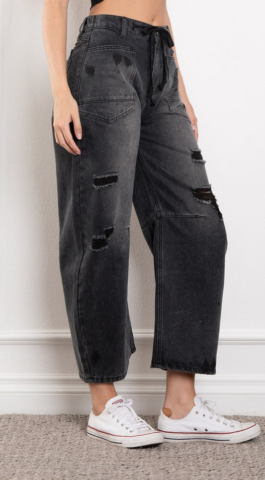 Bailey Barrel Jeans- Distressed Black