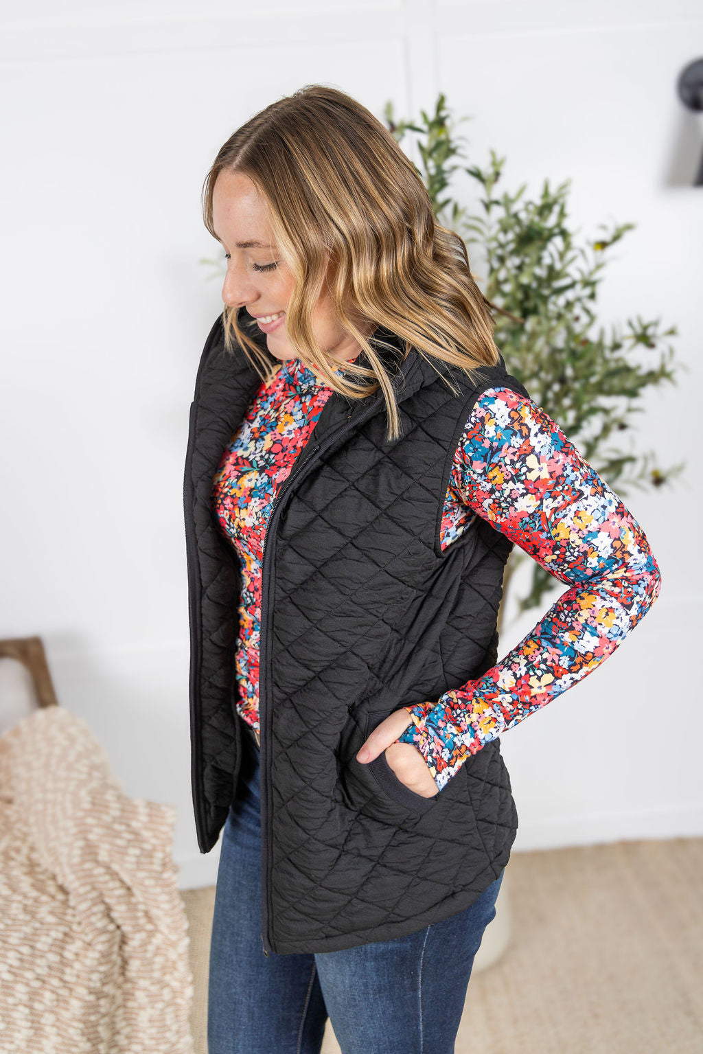 Heather Hooded Vest - Black