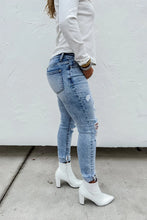 Load image into Gallery viewer, Billie Distressed Skinny Jeans