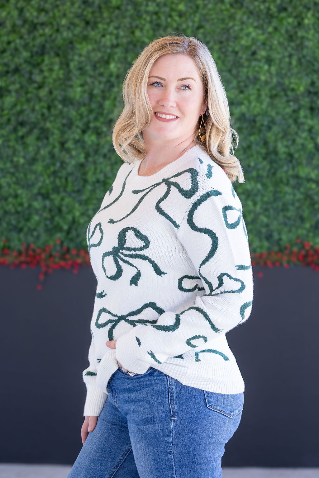 IN STOCK Ribbons Sweater - Ivory and Hunter Green