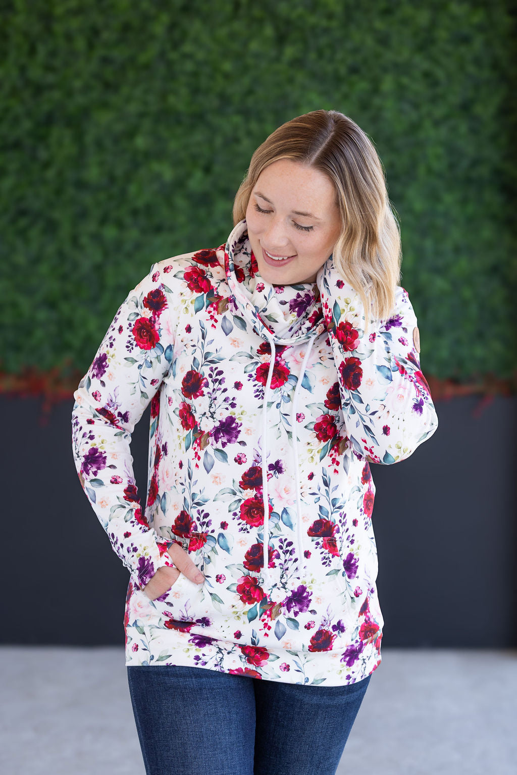 Blooms Soft Funnel Neck - Burgundy Bloom