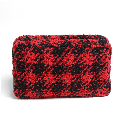 Buffalo Plaid Travel Bag