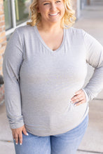 Load image into Gallery viewer, IN STOCK Larissa Long Sleeve - Light Grey | Women&#39;s V-Neck Top