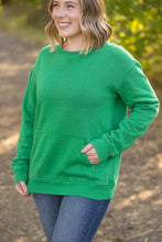 Load image into Gallery viewer, IN STOCK Vintage Wash Pocket Pullover - Green