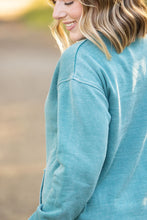 Load image into Gallery viewer, IN STOCK Vintage Wash Pocket Pullover - Teal