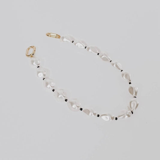 Pearls By The Boardwalk Bag Charm 