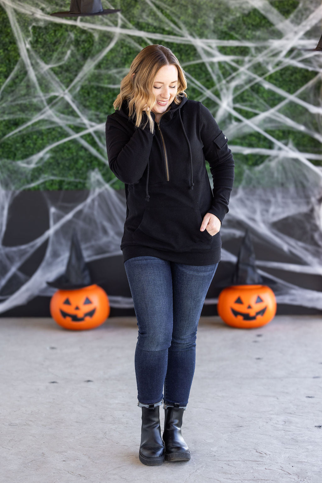 IN STOCK Pixie Pocket Halfzip Hoodie - Black