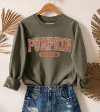 Load image into Gallery viewer, Pumpkin Season Pullover