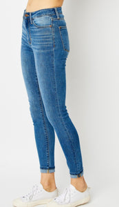 Judy Blue Cuffed Hem Skinny Jeans