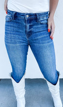 Load image into Gallery viewer, Blakeley Ryder Skinny Jeans