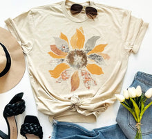 Load image into Gallery viewer, Sunflower Tee