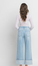 Load image into Gallery viewer, Veveret Belle Double Seam Wide Cuffed Denim