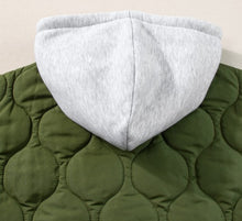 Load image into Gallery viewer, Trailhead Quilted Vest- Moss