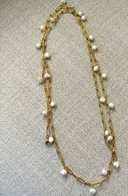 Load image into Gallery viewer, Long Pearl Bead Necklace