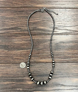 738912, Handmade Navajo Bead Necklace