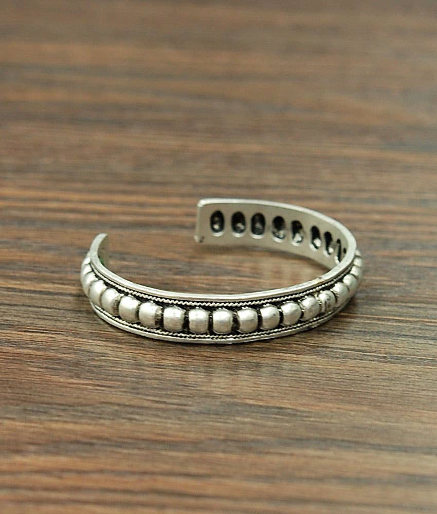 710837, Cuff Bracelet