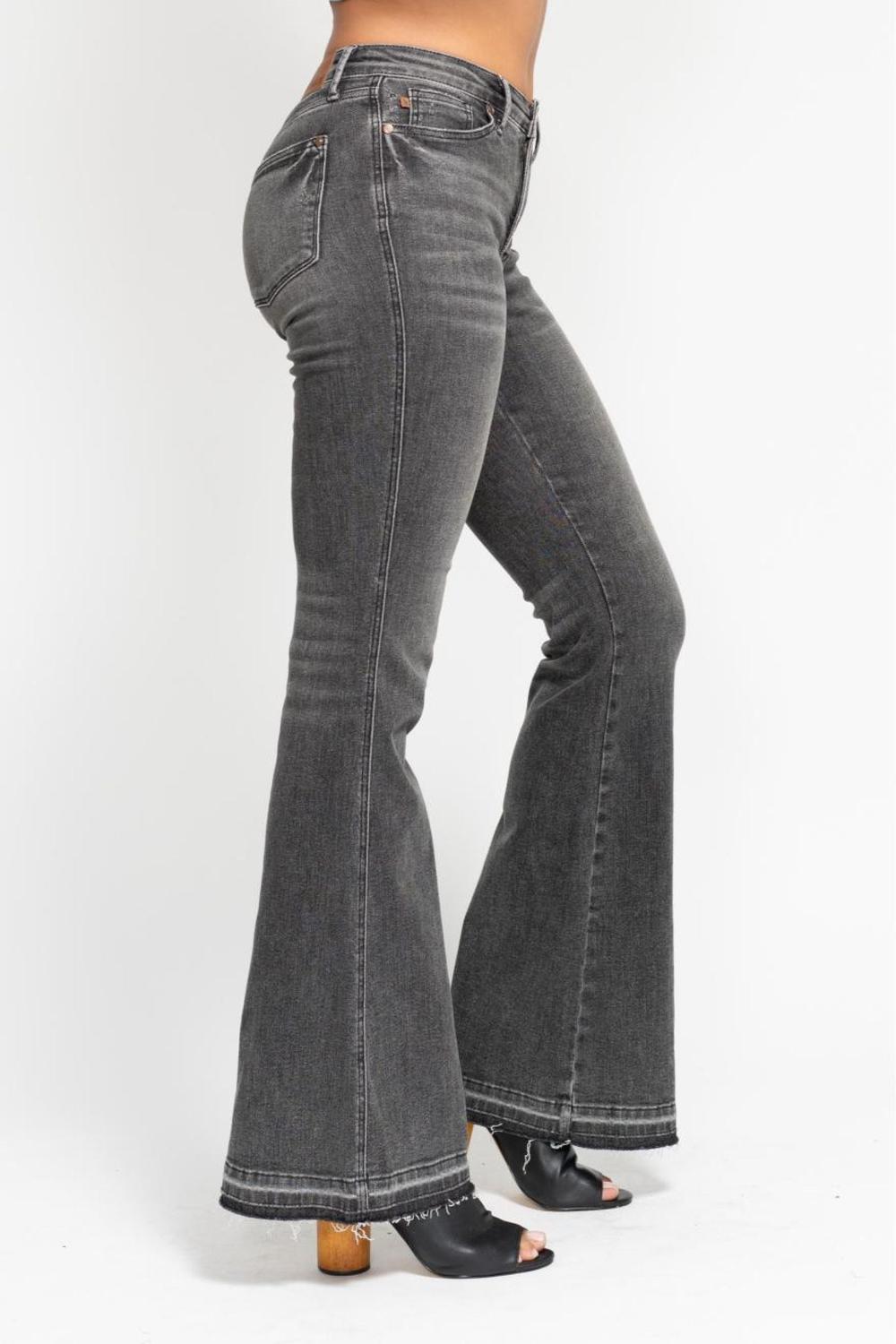 Judy Blue Izzy Washed Grey Mid Rise Jean
