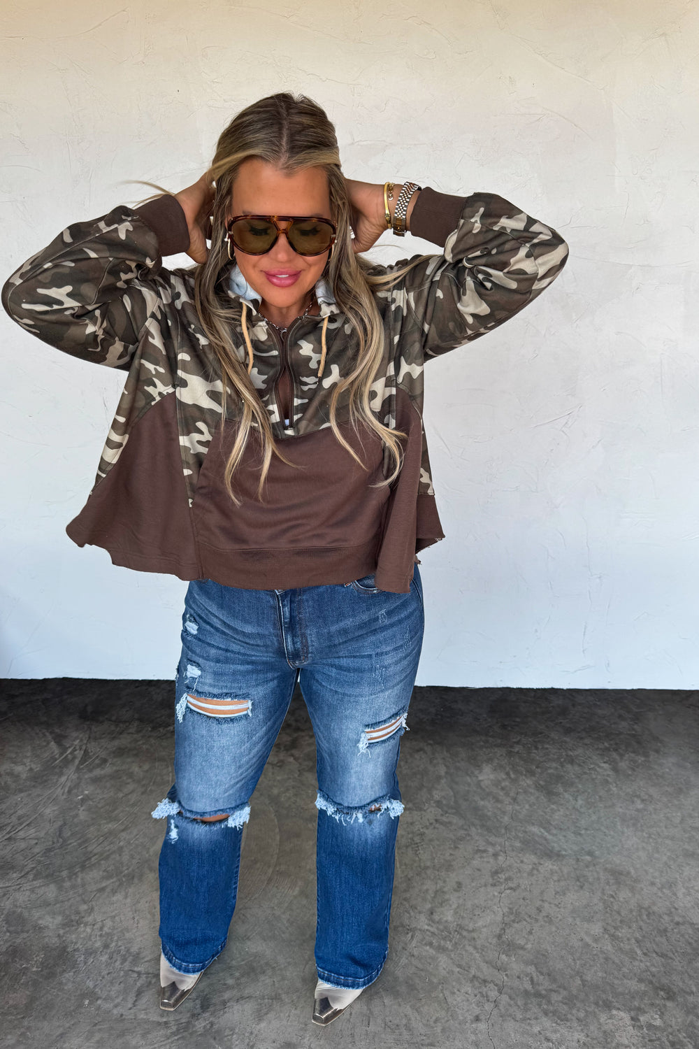 Hunter Half Zip Hooded Pullover