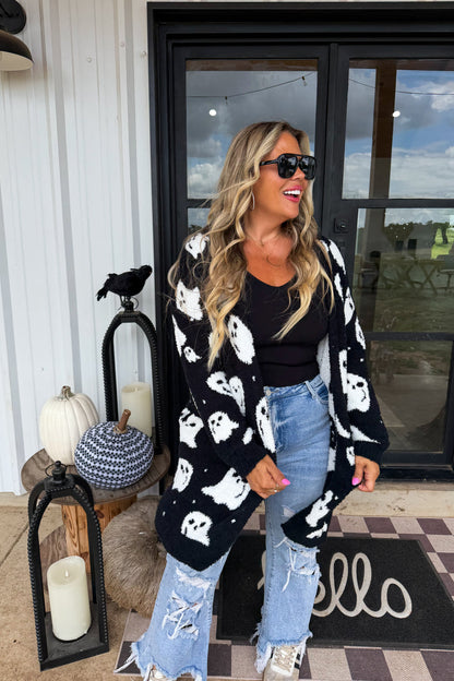 PREORDER- BOO CREW REVERSIBLE CLOUD CARDIGAN