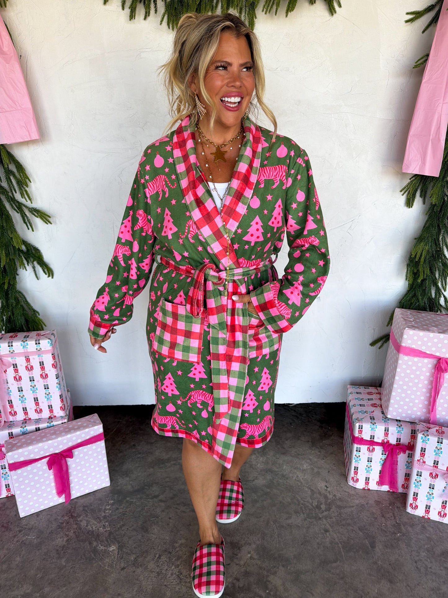 PREORDER- HOLIDAY AT HOME ROBE