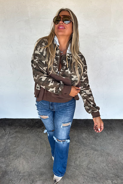 Hunter Half Zip Hooded Pullover