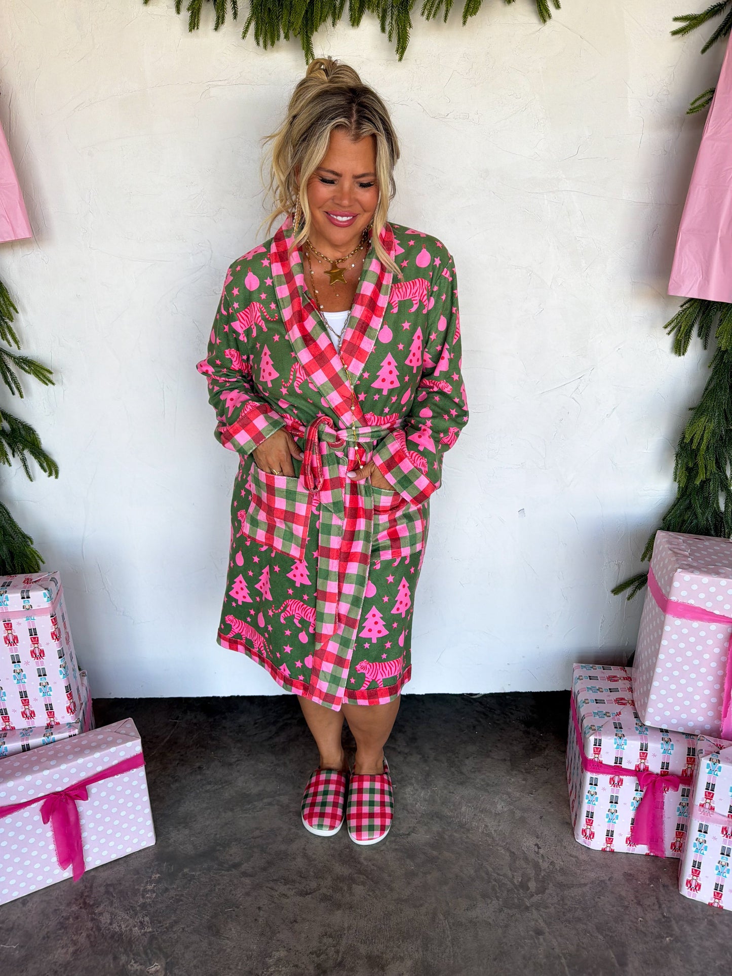 PREORDER- HOLIDAY AT HOME ROBE