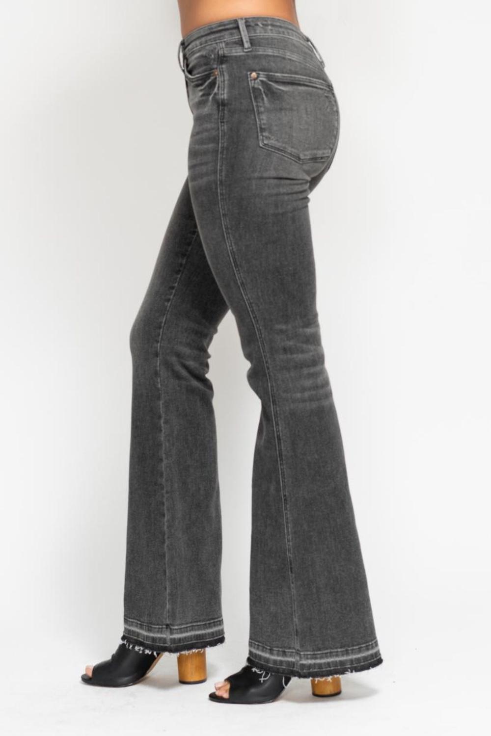 Judy Blue Izzy Washed Grey Mid Rise Jean