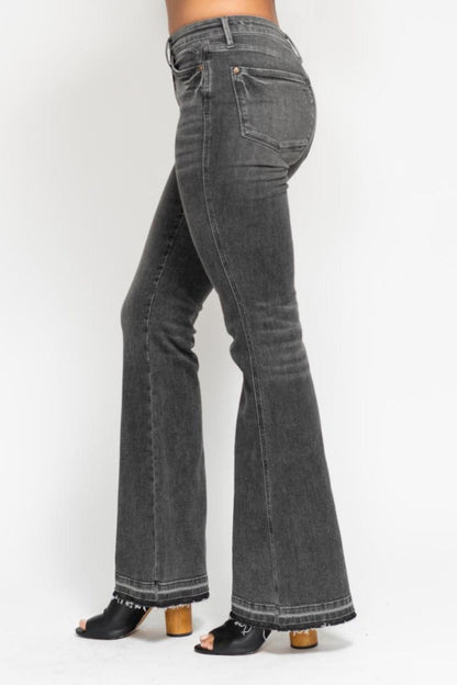 Judy Blue Izzy Washed Grey Mid Rise Jean