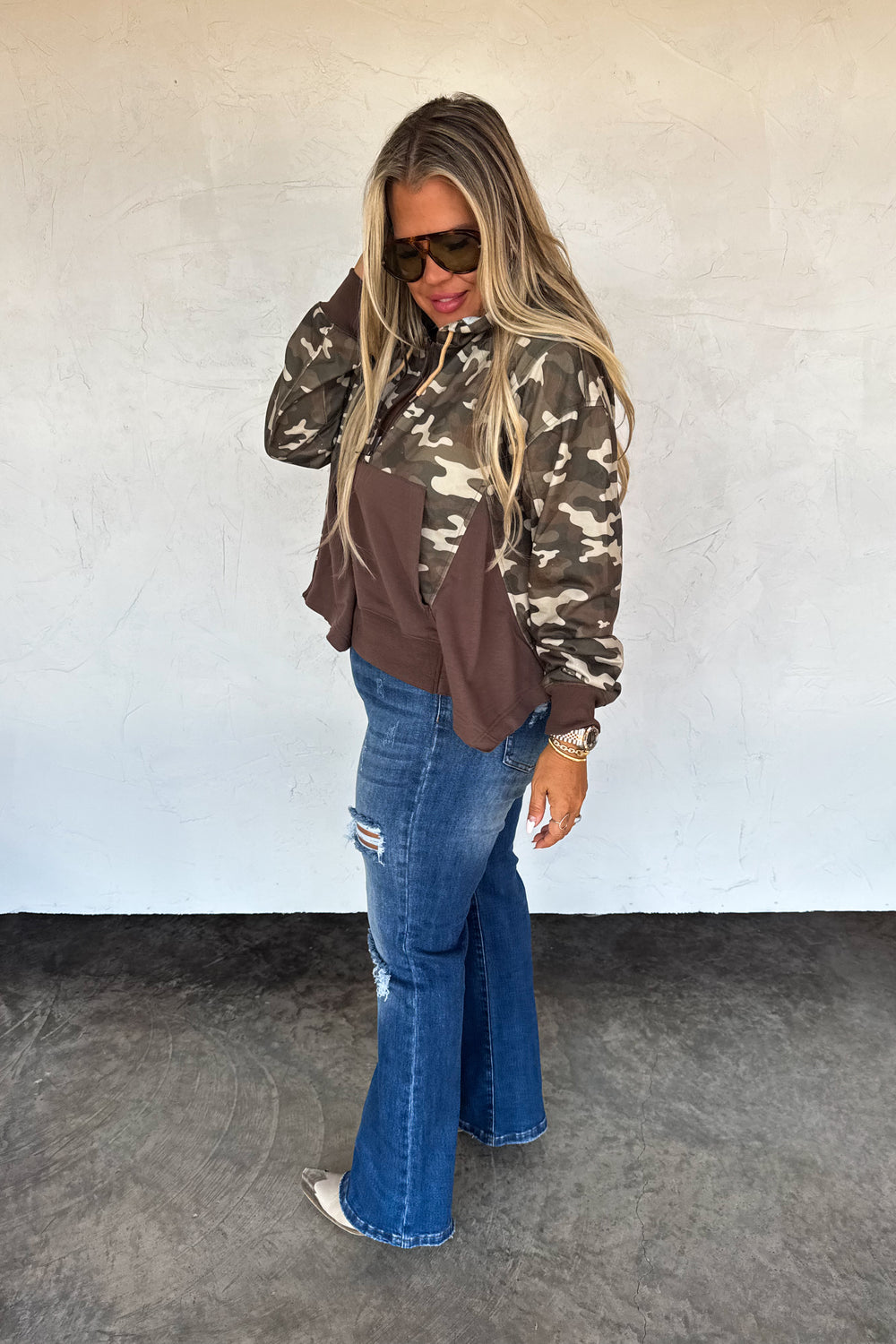 Hunter Half Zip Hooded Pullover