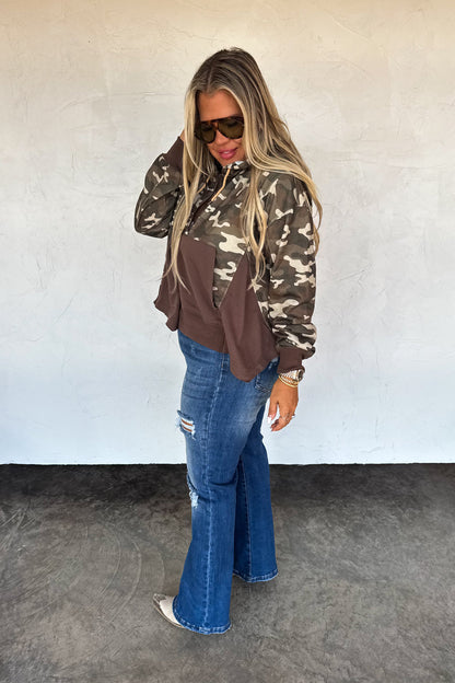 Hunter Half Zip Hooded Pullover